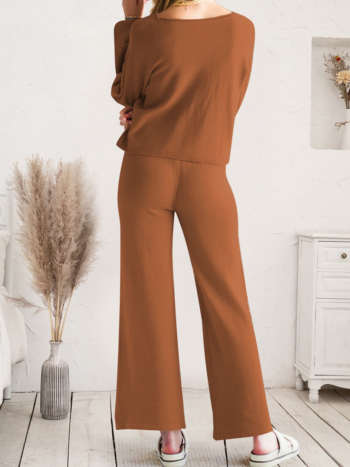 Long Sleeve Lounge Top and Drawstring Pants Set - Eaira