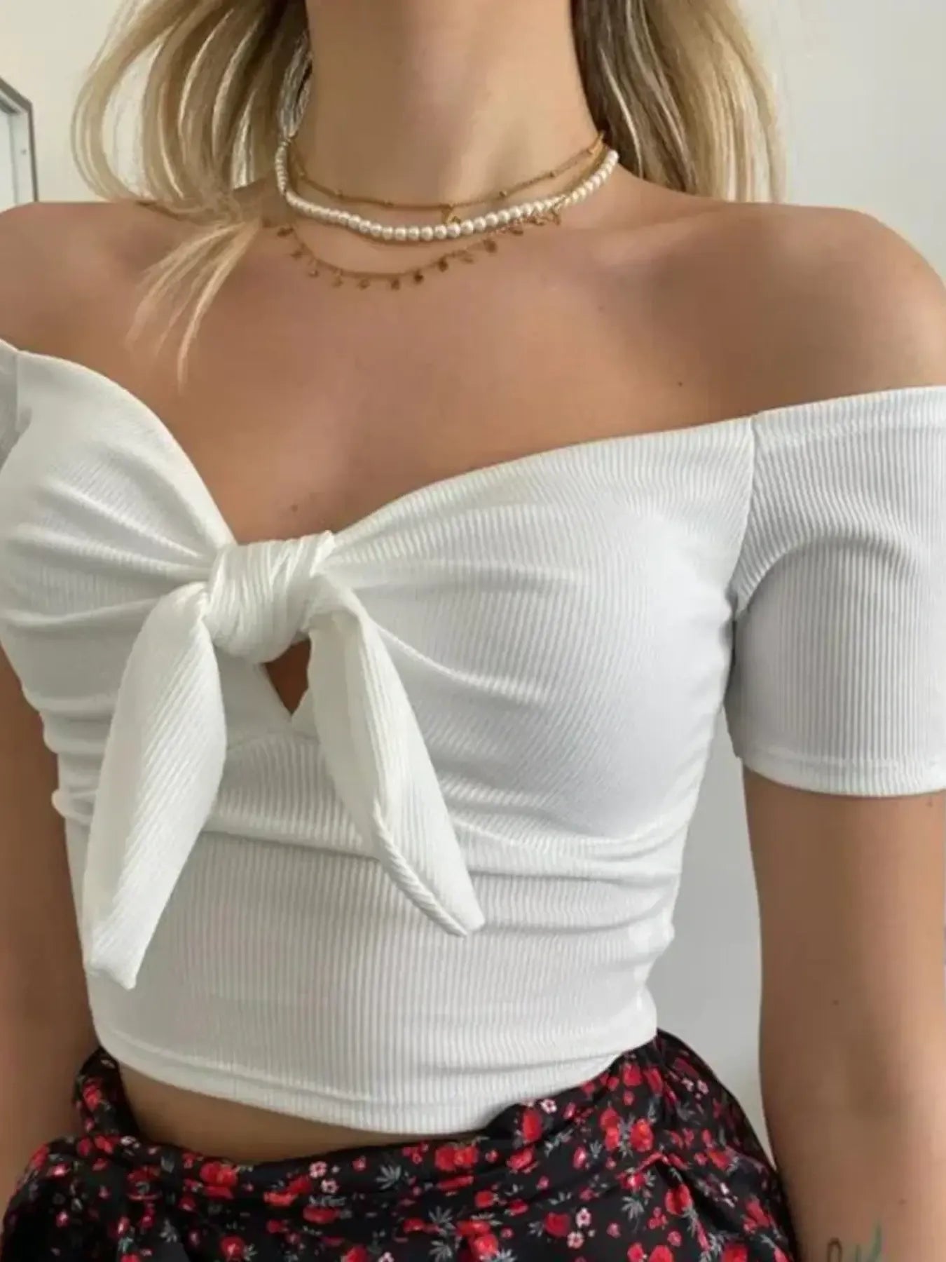 Off-Shoulder Bow-Tie Crop Top - Eaira